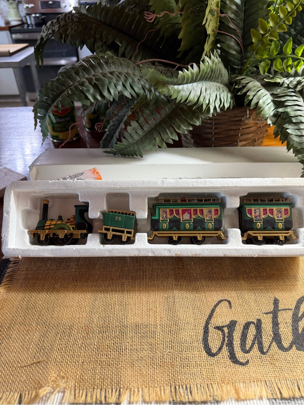 Department 56 Green and gold the flying  Scout train. Original box